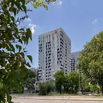 Sokolska 30 Towers - New- Lux- Parking- Sauna- Gym -and The View Lejlighed *