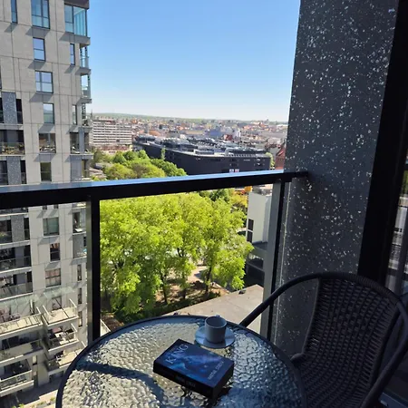 Sokolska 30 Towers - New- Lux- Parking- Sauna- Gym -and The View * 卡托维兹