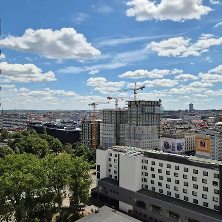 Sokolska 30 Towers - Klimatyzacja- Lux- Parking- Sauna- Gym -and The View Апартаменты *