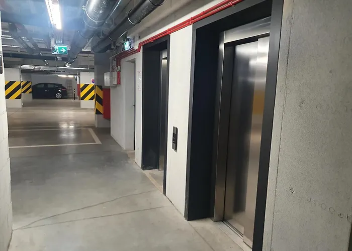 Sokolska 30 Towers - New- Lux- Parking- Sauna- Gym -and The View Διαμέρισμα