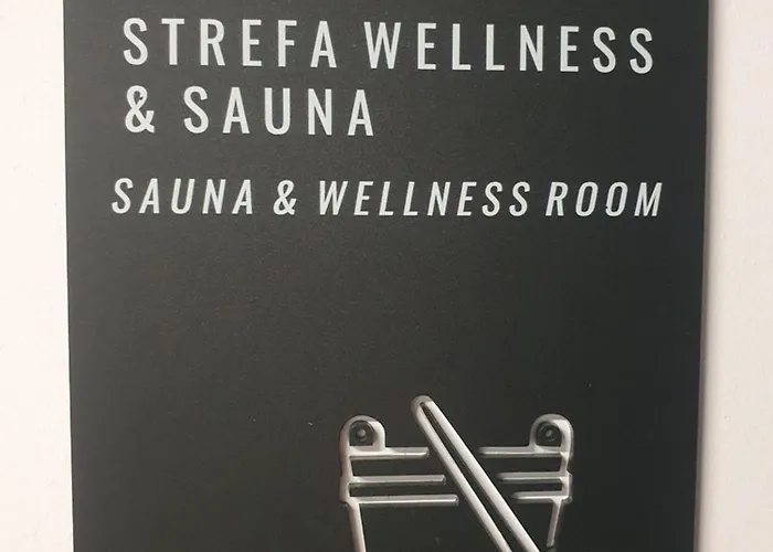 Sokolska 30 Towers - New- Lux- Parking- Sauna- Gym -and The View * 카토비체