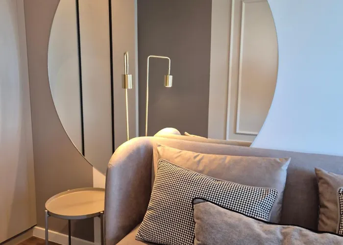 아파트 Sokolska 30 Towers - New- Lux- Parking- Sauna- Gym -and The View *