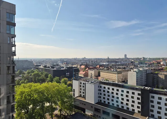 Sokolska 30 Towers - New- Lux- Parking- Sauna- Gym -and The View *